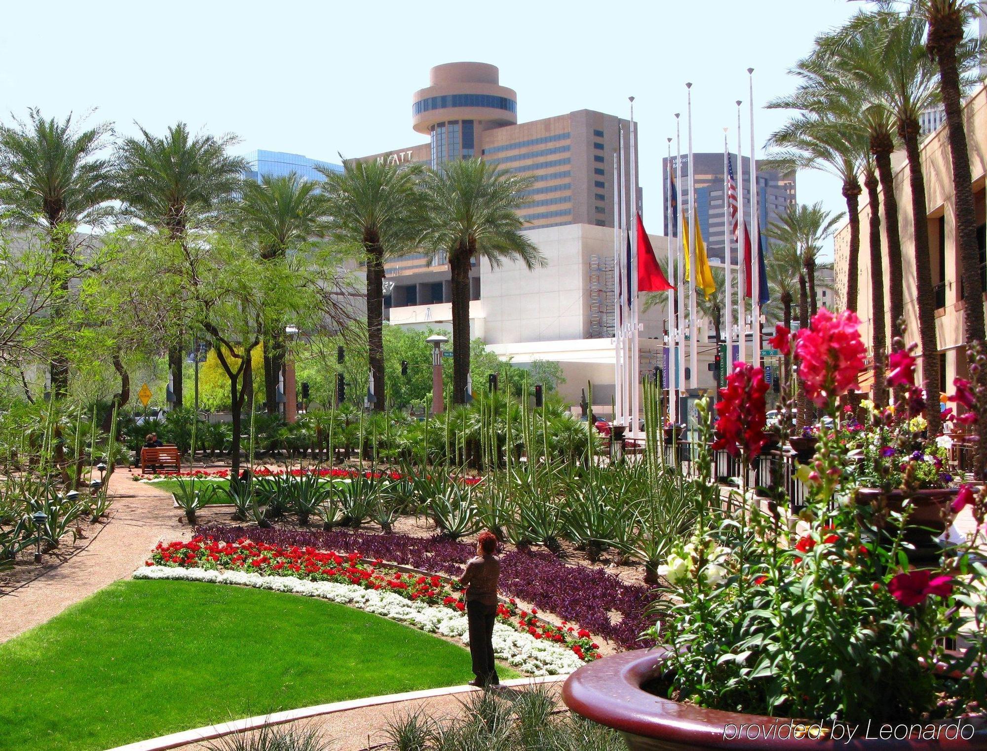 Hampton Inn Phoenix - Biltmore Zewnętrze zdjęcie