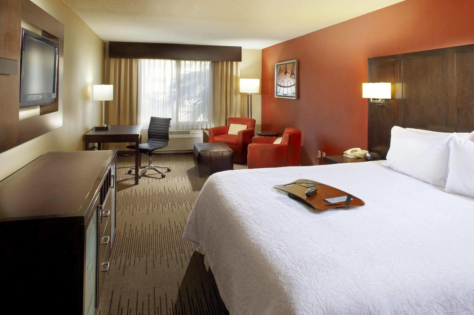 Hampton Inn Phoenix - Biltmore Pokój zdjęcie